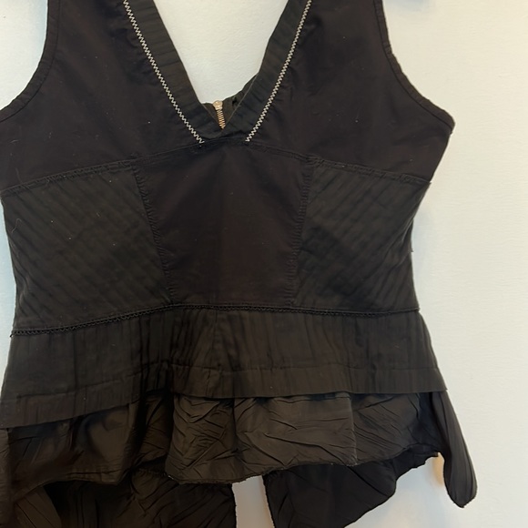 Deca Top - Picture 7 of 7